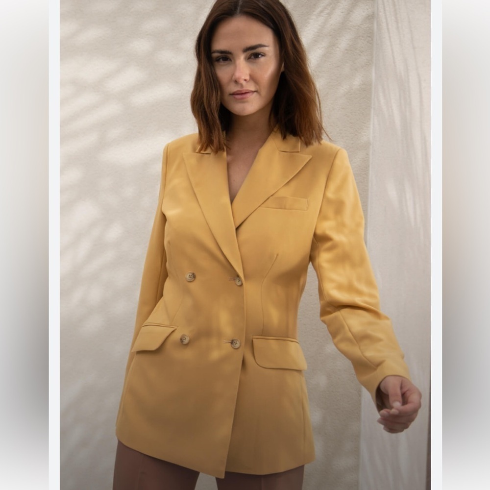 Yarell double breasted vintage wool blazer